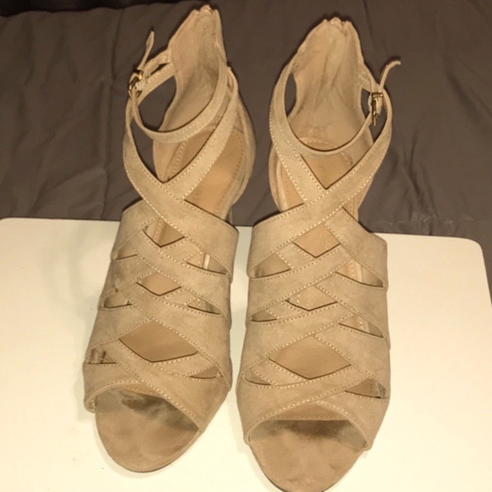 Christian Siriano for Payless size 11